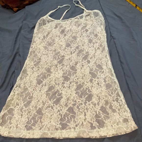 LACE CAMI NO TAGS PACKED AWAY - Picture 7 of 8